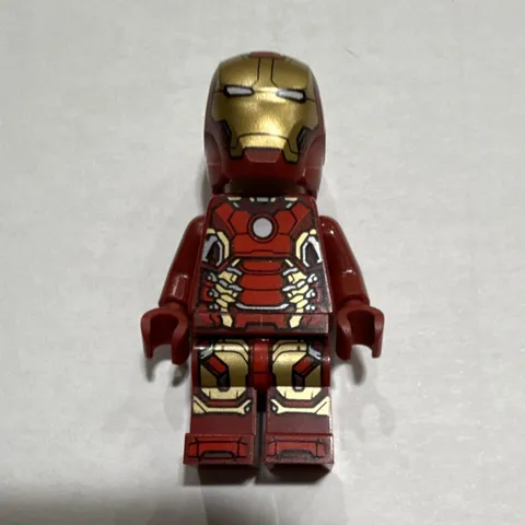 OFFICIAL LEGO Marvel Iron Man MK43 mini figure