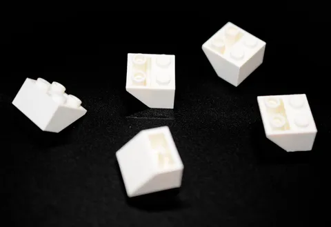 5 LEGO White 2x2 Inverted Slope 45° angle sloped brick angled 3660 366001