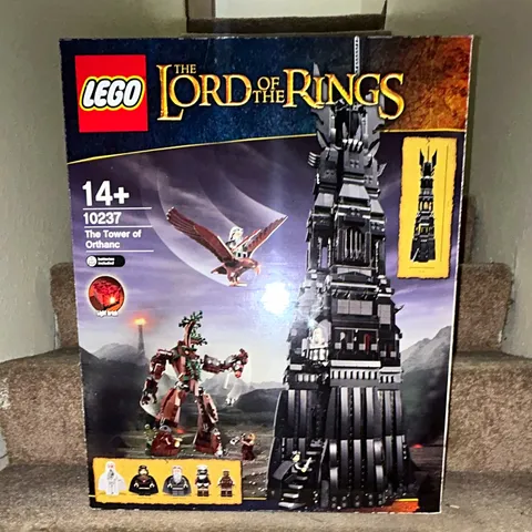 LEGO LOTR Tower of Orthanc 10237 Complete Set 2359 pcs Brick Separator
