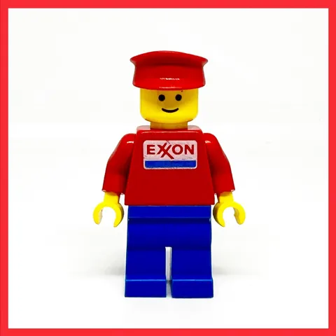 Vintage Lego 6696 Exxon Fuel Tanker Driver Minifigure 1984 Retired
