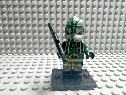 LEGO Star Wars Minifigure - 41st Elite Corps Commander Gree - SH0528