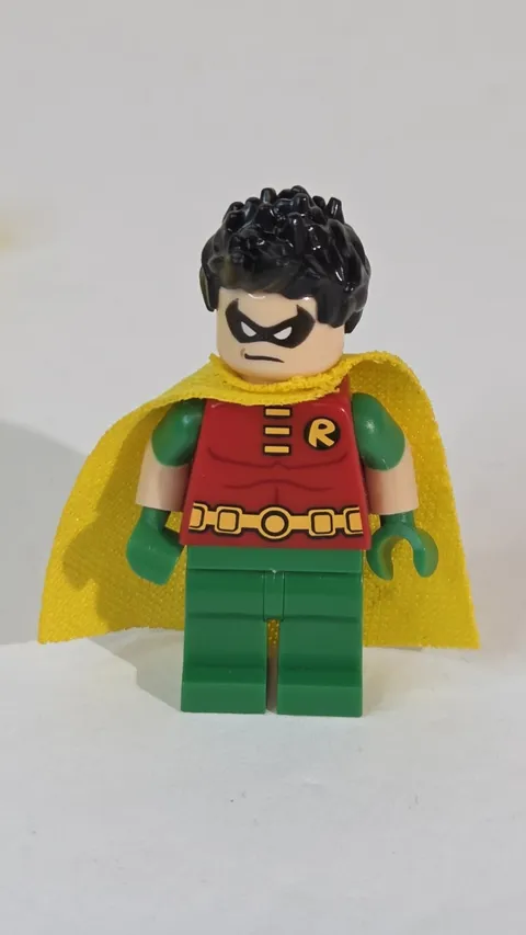 LEGO DC Super Heroes Batman II Robin Minifigure sh0200 Jokerland 76035