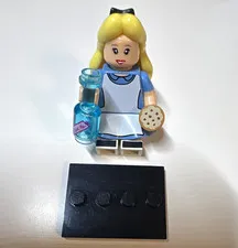 LEGO CMF Disney Minifigures Alice w/ Bottle & Cookie DIS007 71012