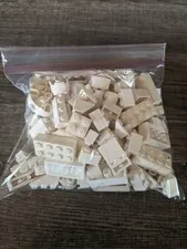 LEGO? WHITE COLOR 100+ PIECE LOT VARIOUS SIZES & SHAPES PREOWNED PLEASE READ!