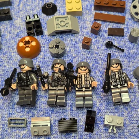 LEGO Bulk Lot Minifigures & Parts, Multicolor, Printed Globe Dome Pieces