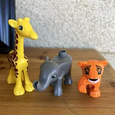 LEGO DUPLO Animal Figures Lot 3pc Giraffe Elephant Tiger Cub 30132 4481 2421