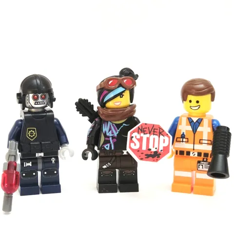 LEGO Movie Minifigure Lot 3 Figures w/ Accessories Robo SWAT Emmet Wyldstyle