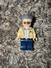 LEGO MARVEL SUPER HERO VIDEO GAME CUSTOM STAN LEE MINI FIGURE 