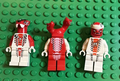 Lego Ninjago Fangdam Fang-Suei Snappa Serpentine Minifigures *all Cracked!!