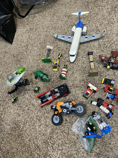 LEGO City Passenger Plane 3181 Cars UFO Misc. -Missing Pieces