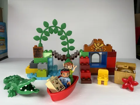 LEGO Duplo Jake & Neverland Pirates Peter Pan’s Visit 10526 No Blanket Disney Jr