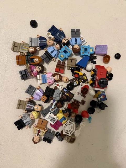 LEGO The Office Minifigures & Accessories Mixed Lot Heads Torsos Legs Helmets