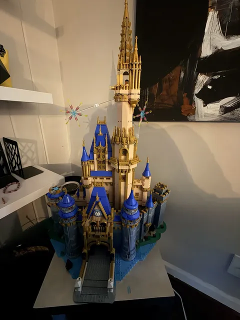LEGO Disney: Disney Castle (43222)