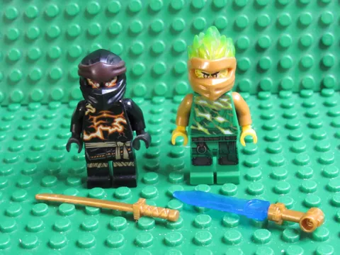 Lot 2 LEGO NINJAGO Spinjitzu Minifigs 70685 Lloyd Cole Slam Burst njo612 M65