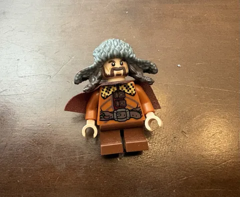 LEGO The Hobbit Bofur the Dwarf Minifigure Brown Outfit Fur Hat Cape
