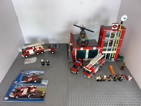 Lego City Fire Lot Of 2 7239 60004: Almost Complete