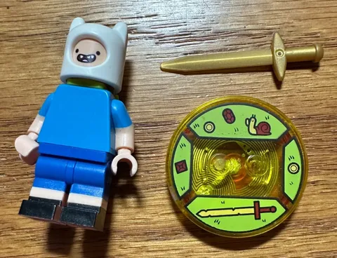LEGO Dimensions Adventure Time FINN minifigure with disc