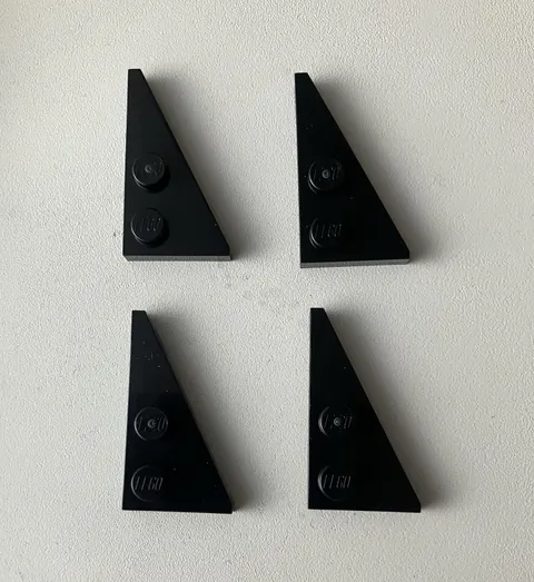 LEGO 4x NEW Pieces Plate 2x4 w/ Angle/Wedge Right BLACK #65426