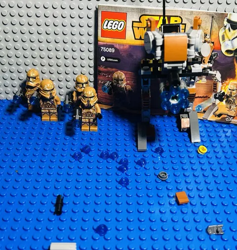 LEGO Star Wars 75089 Geonosis Troopers Complete 