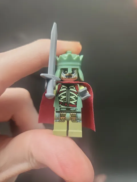 Lego LOTR King of the Dead (LOR071) minifigure 79008