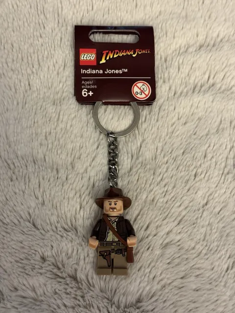 LEGO INDIANA JONES KEYCHAIN/KEYRING MINIFIGURE 852145 RETIRED 2008 RARE HTF