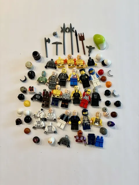 Lego Mini Figures Parts And Accessories 69 Pieces 