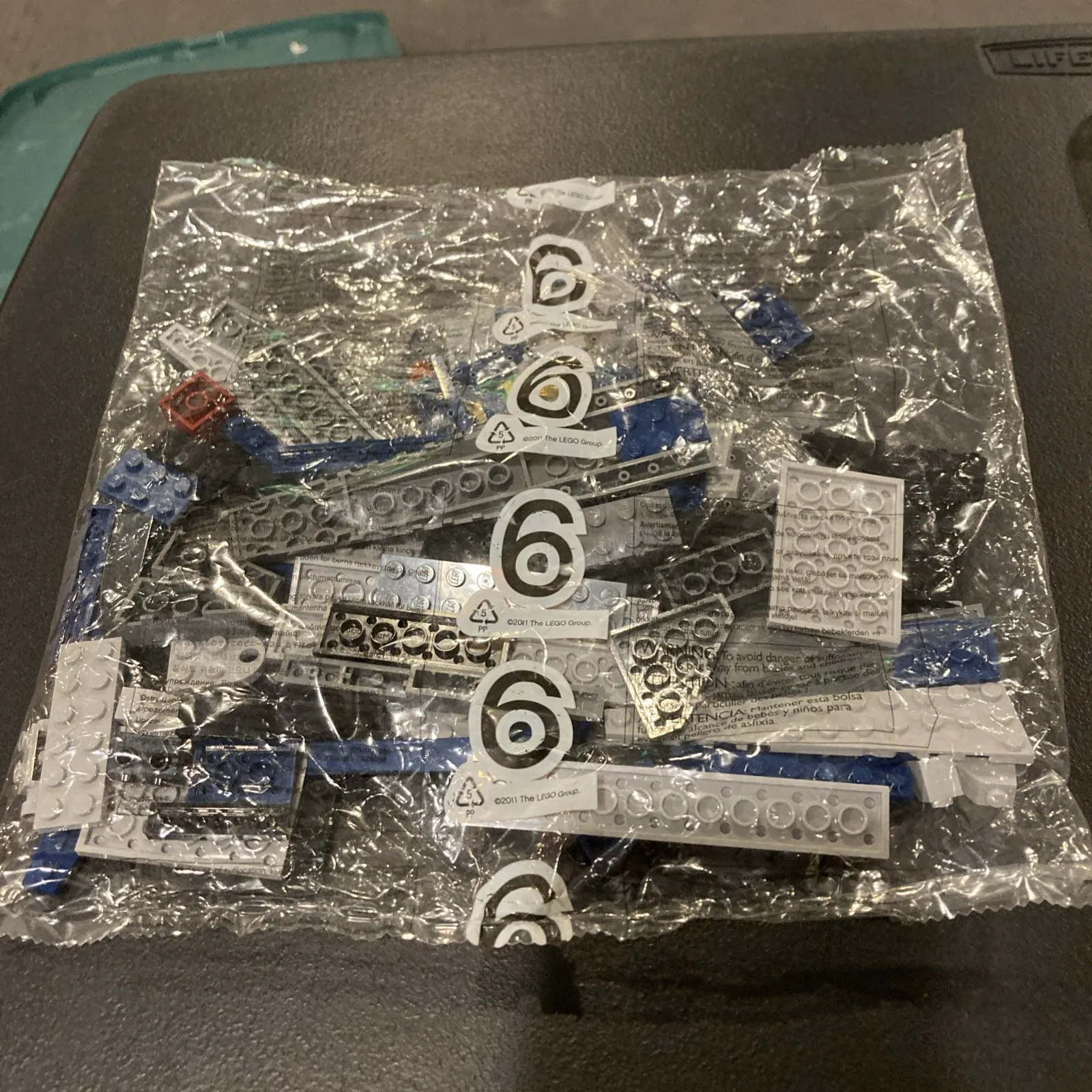 2011 THE LEGO GROUP BAG OF LEGOS #6 Bricks Blocks Parts Lot 3 Mystery Gray Blue