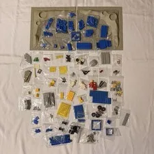 LEGO Space Beta-1 Command Base Set 6970 - Incomplete