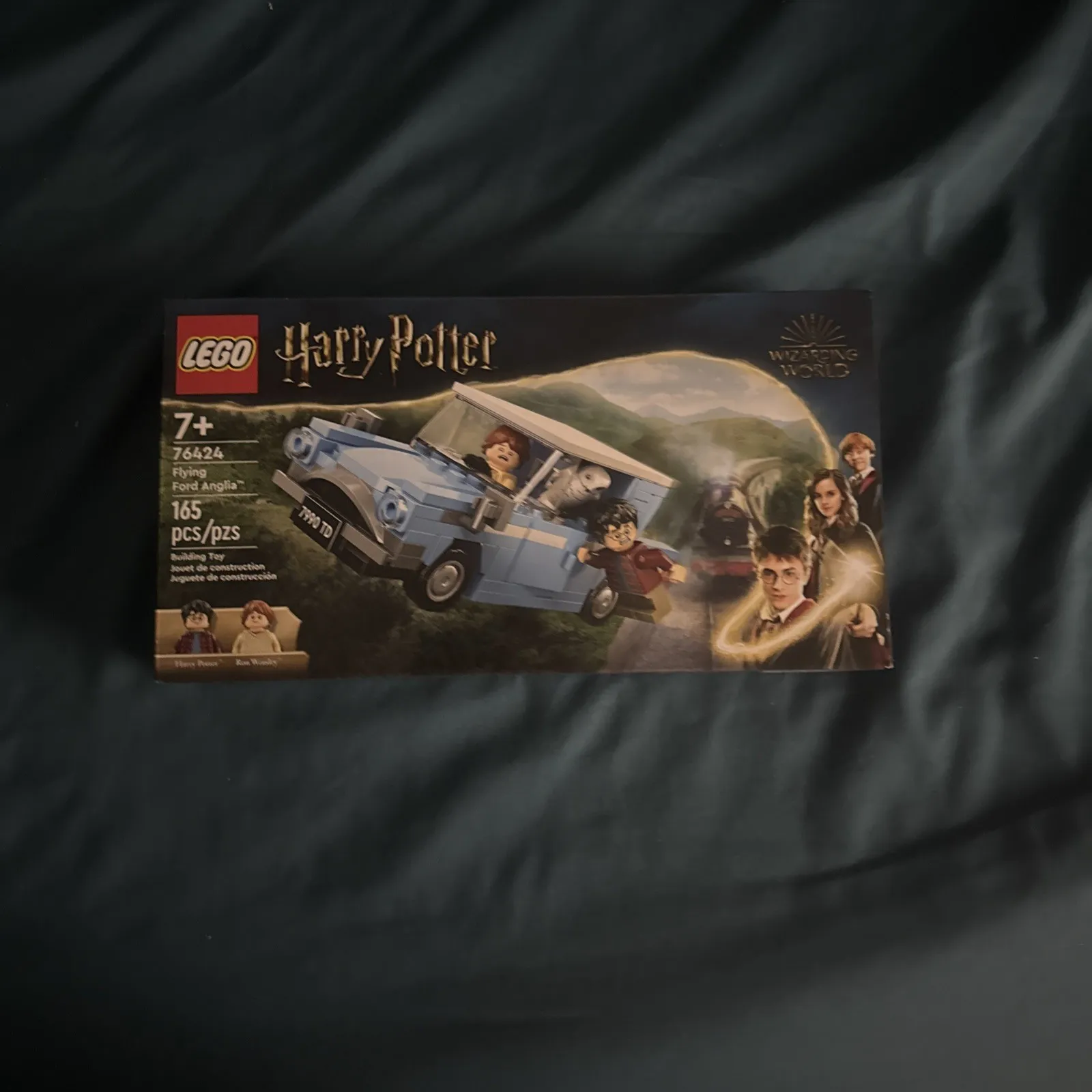 LEGO Harry Potter: Flying Ford Anglia (76424)