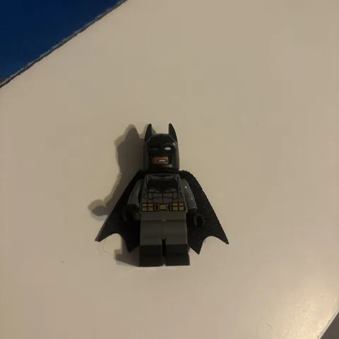 LEGO Batman Minifigure Gray Suit w/ Black Cowl Mask - Mini Figure