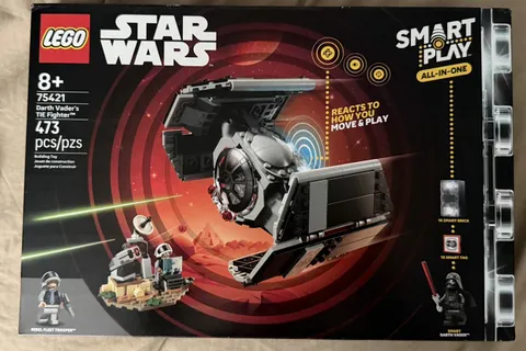 *NEW* LEGO Star Wars Darth Vader's TIE Fighter Building Toy Set (75421) *SEALED*