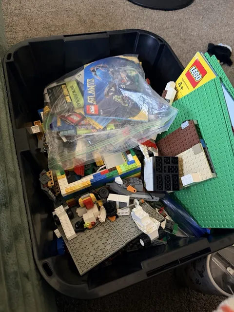 LEGO Mixed Bulk Lot Parts & Pieces w/ Baseplates Manuals