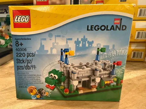 LEGO Promotional: Legoland Castle (40306) FACTORY SEALED
