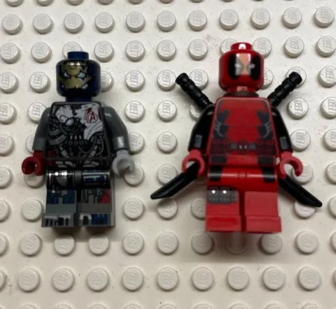 LEGO Minifigure Lot Set Bulk Sale Marvel Ultron Deadpool Superheroes