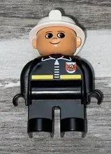 Lego Duplo FIREFIGHTER FIRE CHIEF FIREMAN FIRETRUCK DRIVER