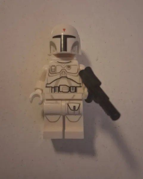 LEGO Star Wars: White Prototype Boba Fett Minifigure w/ blaster & jetpack