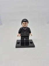 Lego DC Bruce Wayne Minifigure 76122  Batcave Clayface Invasion