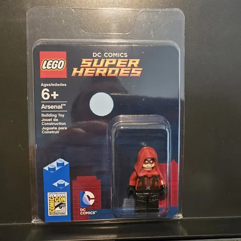 LEGO SDCC COMIC CON 2015 EXCLUSIVE ARSENAL MINIFIGURE NEW DC SUPER HEROES