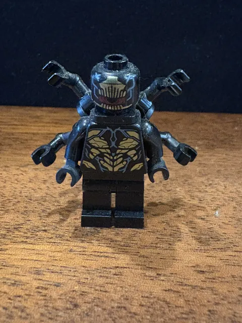 OUTRIDER w/ 4 Claws - Marvel Avengers ~ NEW Lego Minifigure ~