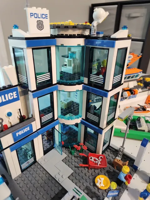 LEGO City Mixed Lot – Select Sets (As Pictured)