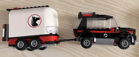Lego City *Vintage* 4WD with Horse Trailer (7635) AS-IS