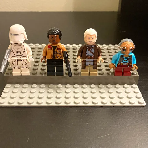 LEGO Star Wars Minifigure Lot- Finn, Maz Kanata, 1st Order Snowtrooper, + 1 (4)