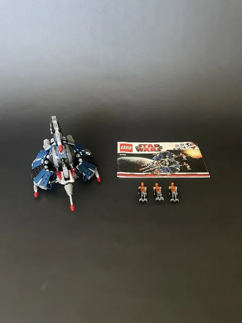 LEGO Star Wars: Droid Tri-Fighter (8086)