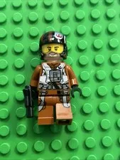 Lego Star Wars Minifigure Poe Dameron Pilot Jumpsuit Helmet Set 75102
