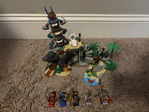 Lego Ninjago Set 71747 The Keepers Village *90% COMPLETE*