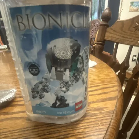 LEGO BIONICLE Bohrok-Kal Kohrak-Kal 8575 Canister 40pc w/ Mini CD-ROM