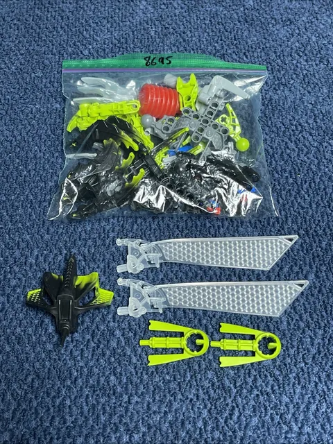 LEGO Bionicle Mistika 8695 Gorast 100% Complete