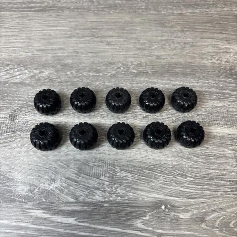 Lego Part 4288 - Wheel Full Rubber Balloon with Axle Hole - Set of 8
