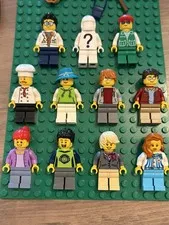 10 LEGO CITY type Minifigs Bundle With 1 bonus random minifig (14)