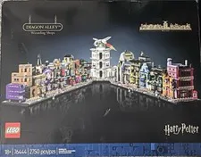 LEGO Harry Potter Diagon Alley Wizarding Shops 76444 2750 pcs 18+